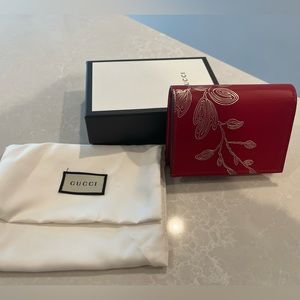 Brand New Gucci Chinese New Year Card Case Wallet